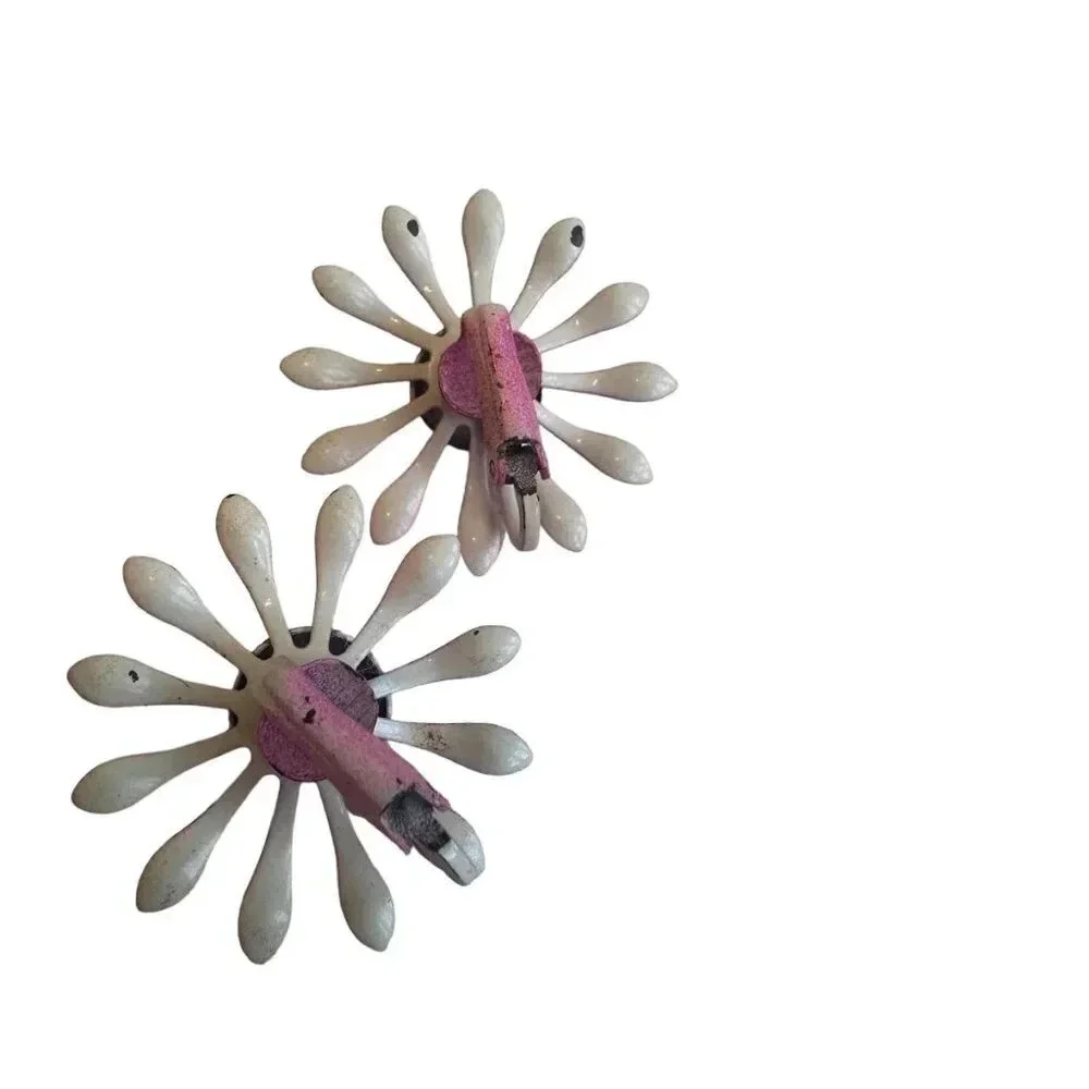 Vintage Pink Enamel Earrings Mod Retro Clip-On Unique Bold - Picture 4 of 5